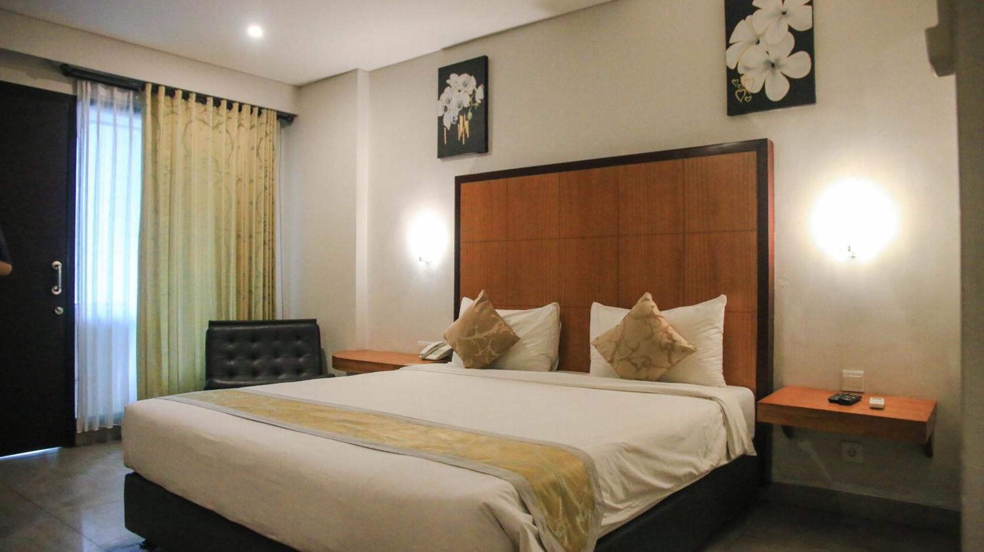 Dekuta Hotel Кута Екстериор снимка